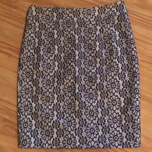 Banana Republic skirt—size 4